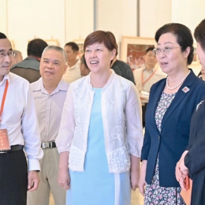 闫傲霜出席首都统一战线“我眼中的新北京”主题摄影展开幕式3