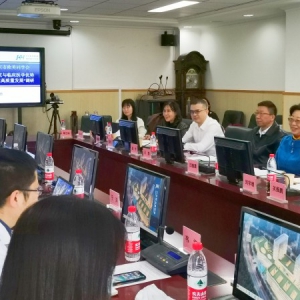 闫傲霜就“充分发挥北京科学研究与临床医学优势，大力推动医药健康产业高质量发展”到北京积水潭医院调研