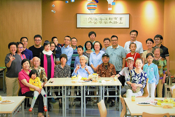 2018年9月16日，致公党西城区委第十三支部召开支部会议暨迎中秋活动-1.jpg