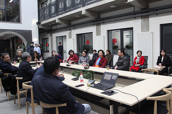 2019年3月22日，闫傲霜到西城区开展老城保护与有机更新课题调研-2.jpg