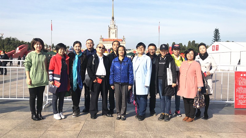 20191015致公党北京市委机关组织参观中华人民共和国成立70周年大型成就展_副本.jpg