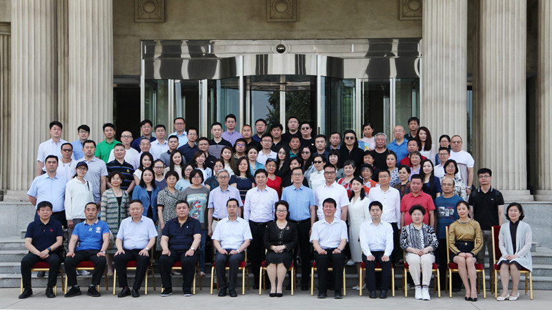 20210615闫傲霜参加致公党通州区工作委员会2021年换届调整大会3_副本.jpg