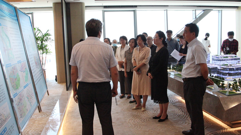 20210709致公党北京市委就“推动北京‘两区’建设”到朝阳区调研2_副本.jpg