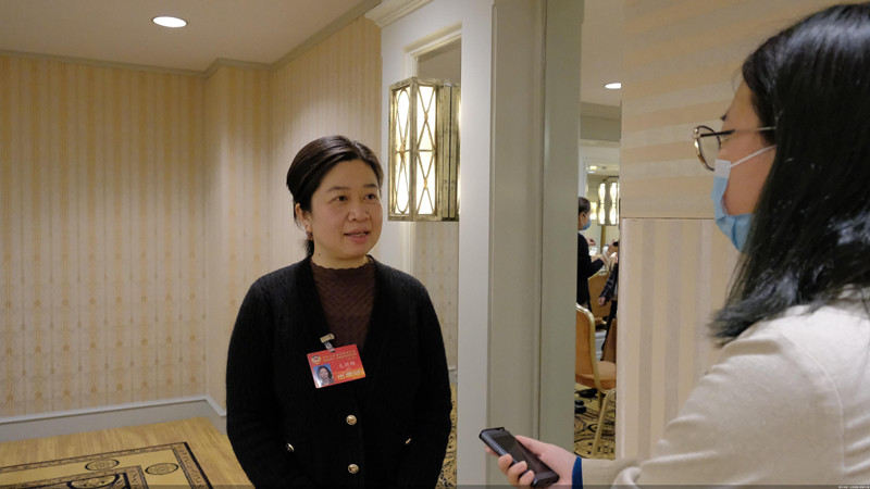 20220105毛颖梅接受北京商报采访_副本.jpg