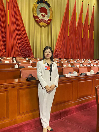 廖春迎_副本.jpg