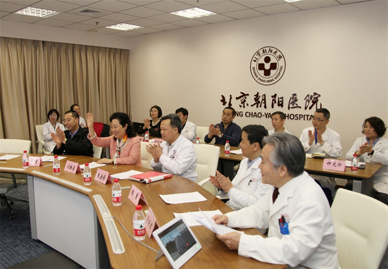 2019年1月，北京朝阳医院与凉山州第一人民医院远程超声会诊项目启动.jpg