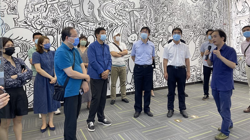 20220730致公党东城区委第五、八支部联合东城区致公党界别政协委员开展政治交接主题教育暨京致阅读分享活动2_800.jpg