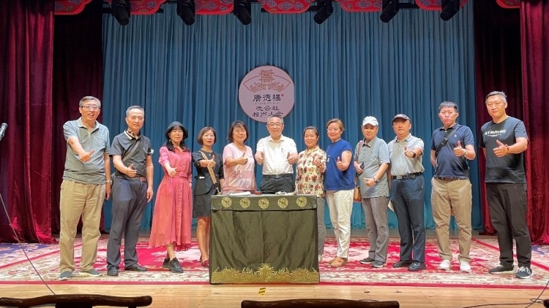 20220901致公党西城区委第四支部参观考察大栅栏地区800.jpg