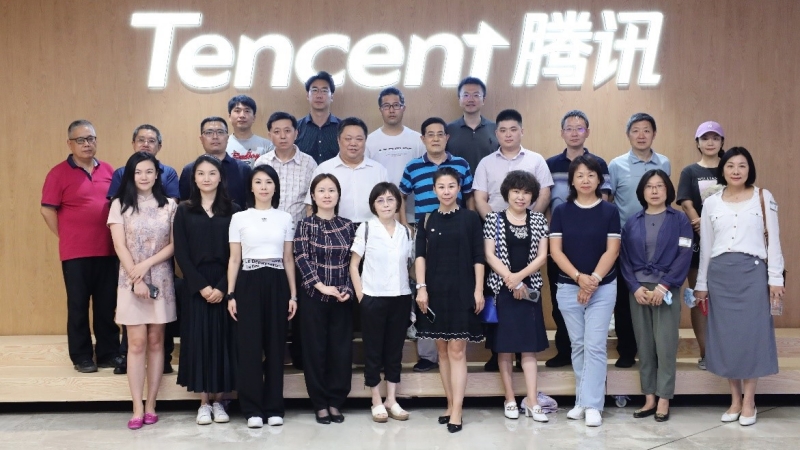 20220825致公党朝阳区委第三、七、十三支部联合赴腾讯北京总部进行调研活动800.jpg