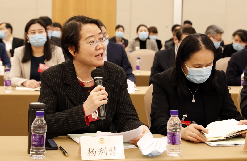 杨利慧_副本.jpg