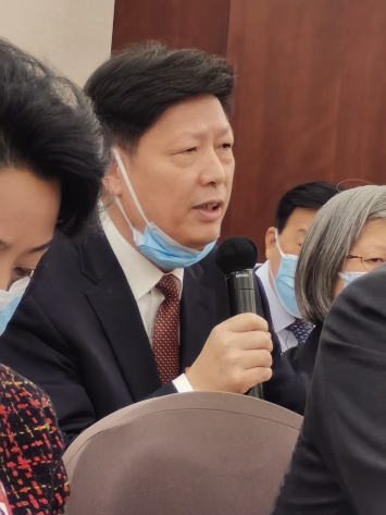 杨金生_副本.jpg
