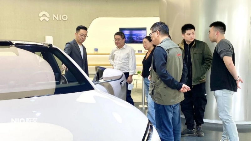 20230330致公党朝阳区委基层支部赴蔚来中心开展联合调研活动_副本.jpg