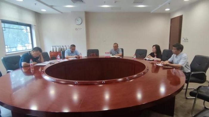 20230902致公党西城区委召开理论学习中心组学习会议_副本.jpg