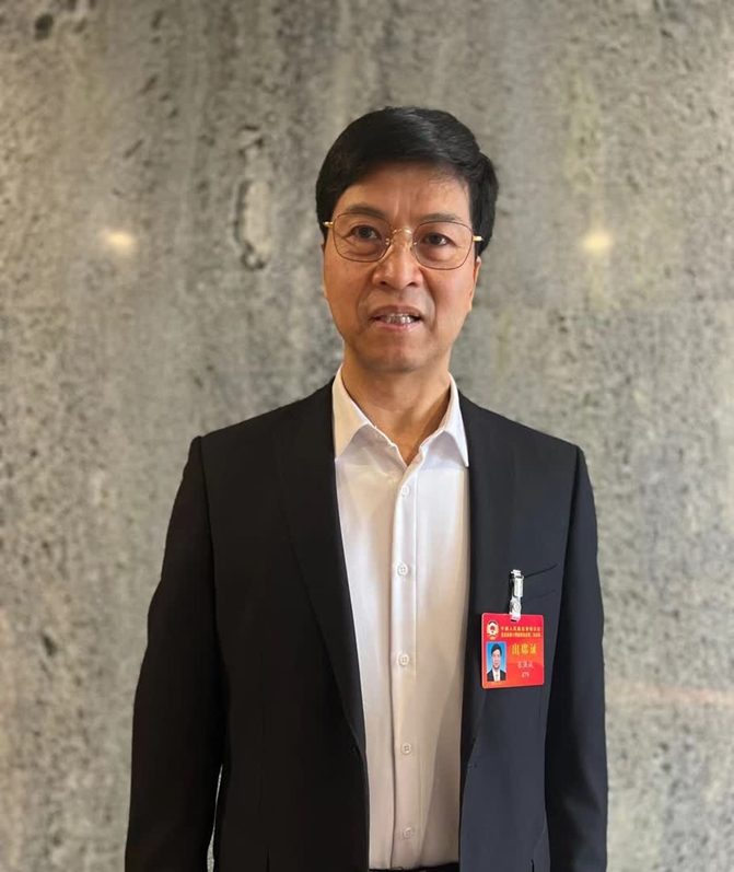 张强斌.jpg