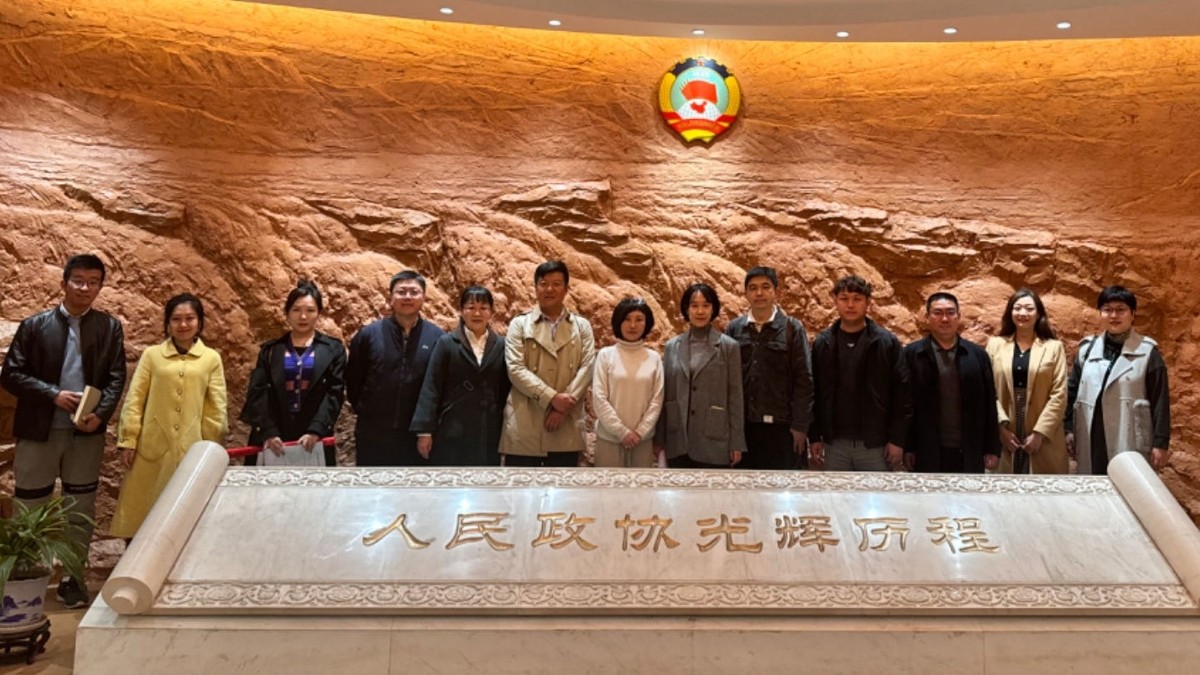 20240329致公党东城区委第五支部联合第二支部、第七支部、大兴区总支部大兴国际机场支部共同开展“支部联学共建暨京致阅读”活动1_1200.jpg