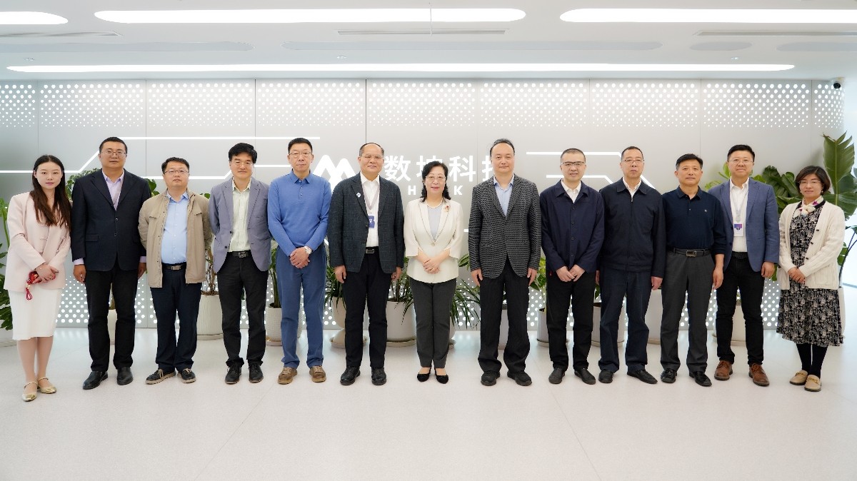 20240428闫傲霜主委赴数坤科技股份有限公司调研2-1200.jpg