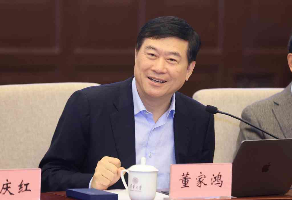 20241016闫傲霜出席清华大学第四期“闻道沙龙”活动1.jpg