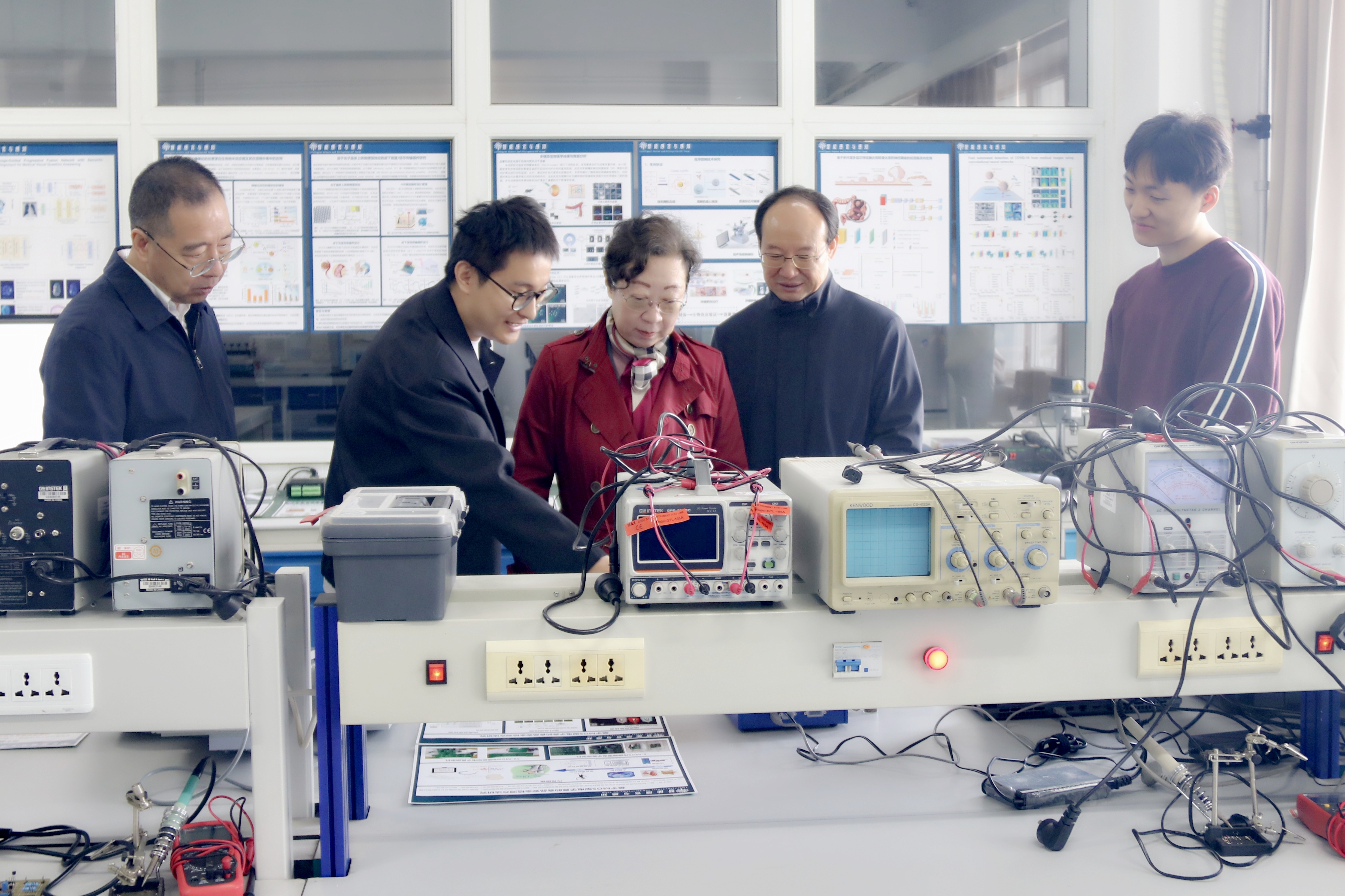20241030闫傲霜赴首都医科大学调研3_1200.jpg