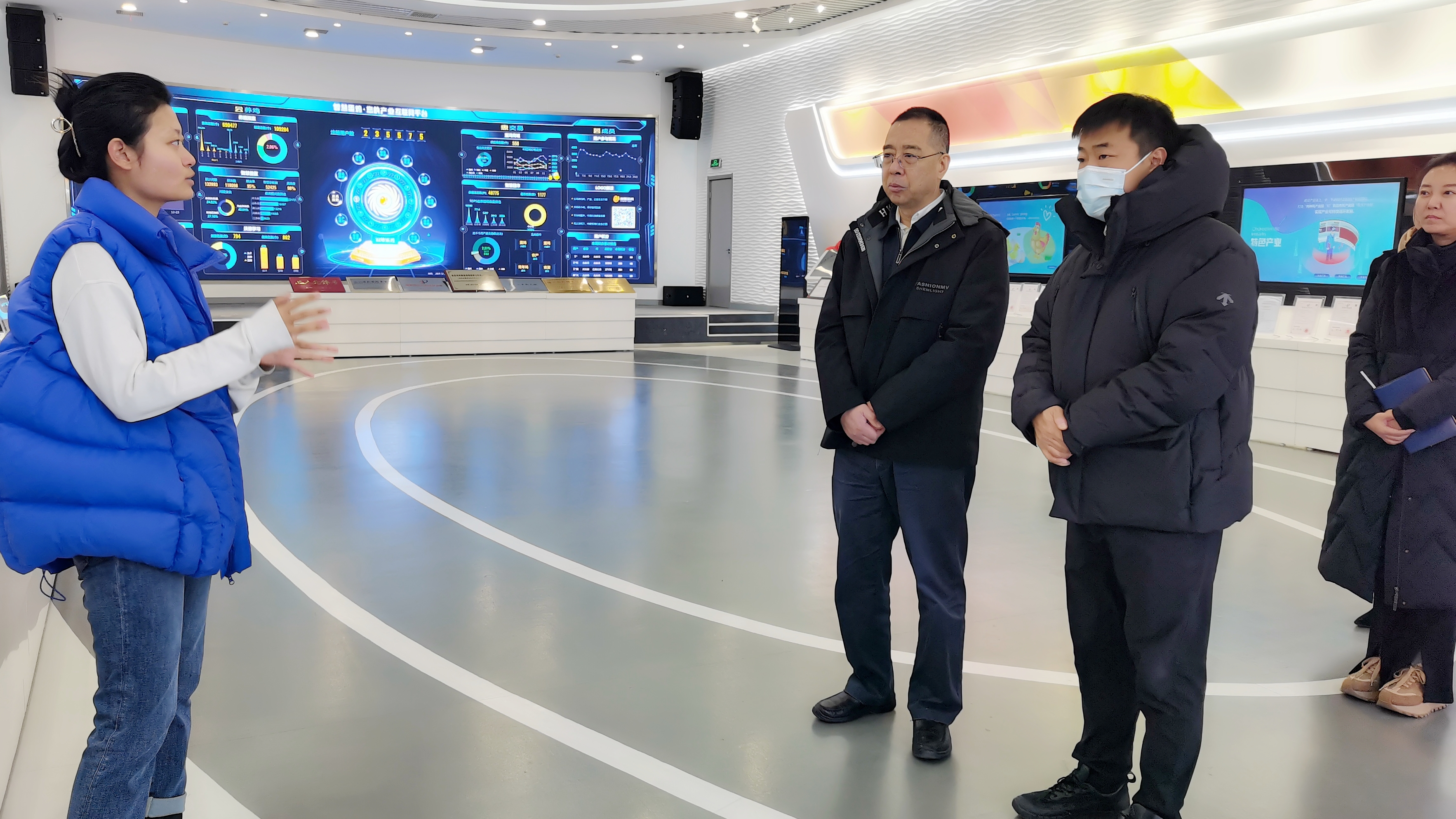 刘学增带队赴平谷区开展助力农业中关村建设调研1_1200.jpg