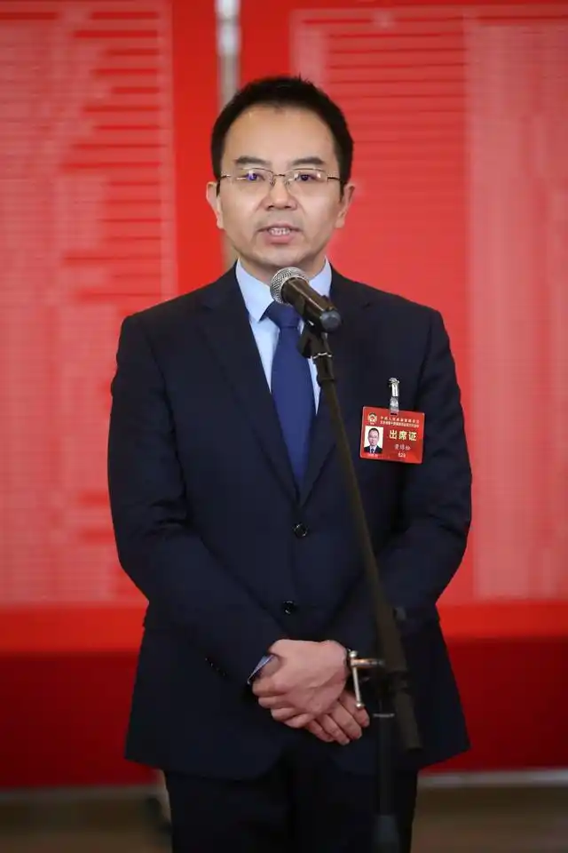 20250113黄绵松：把学习成果转化为履职实践.jpg