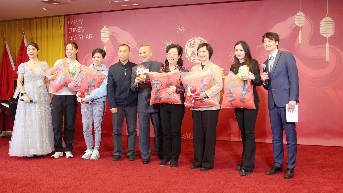 20250119闫傲霜出席致公党西城区委2025年新春团拜会3.jpg