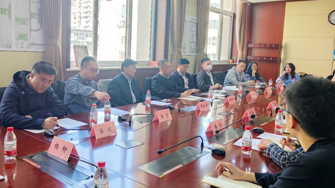 20250402刘学增率致公党市委课题组赴陶然亭街道养老服务中心开展“居家养老送医上门政策情况”调研2_1200.jpg