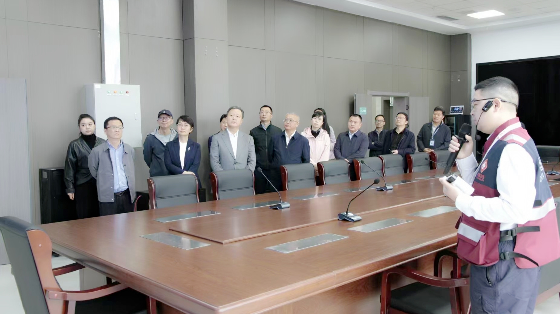20250423孙阳率队赴贵州省毕节市七星关区调研1.jpg