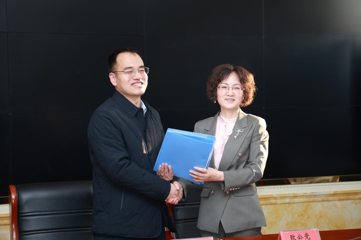 20260320致公党昌平区工委与中共昌平区阳坊镇党委签约3_1200.jpg